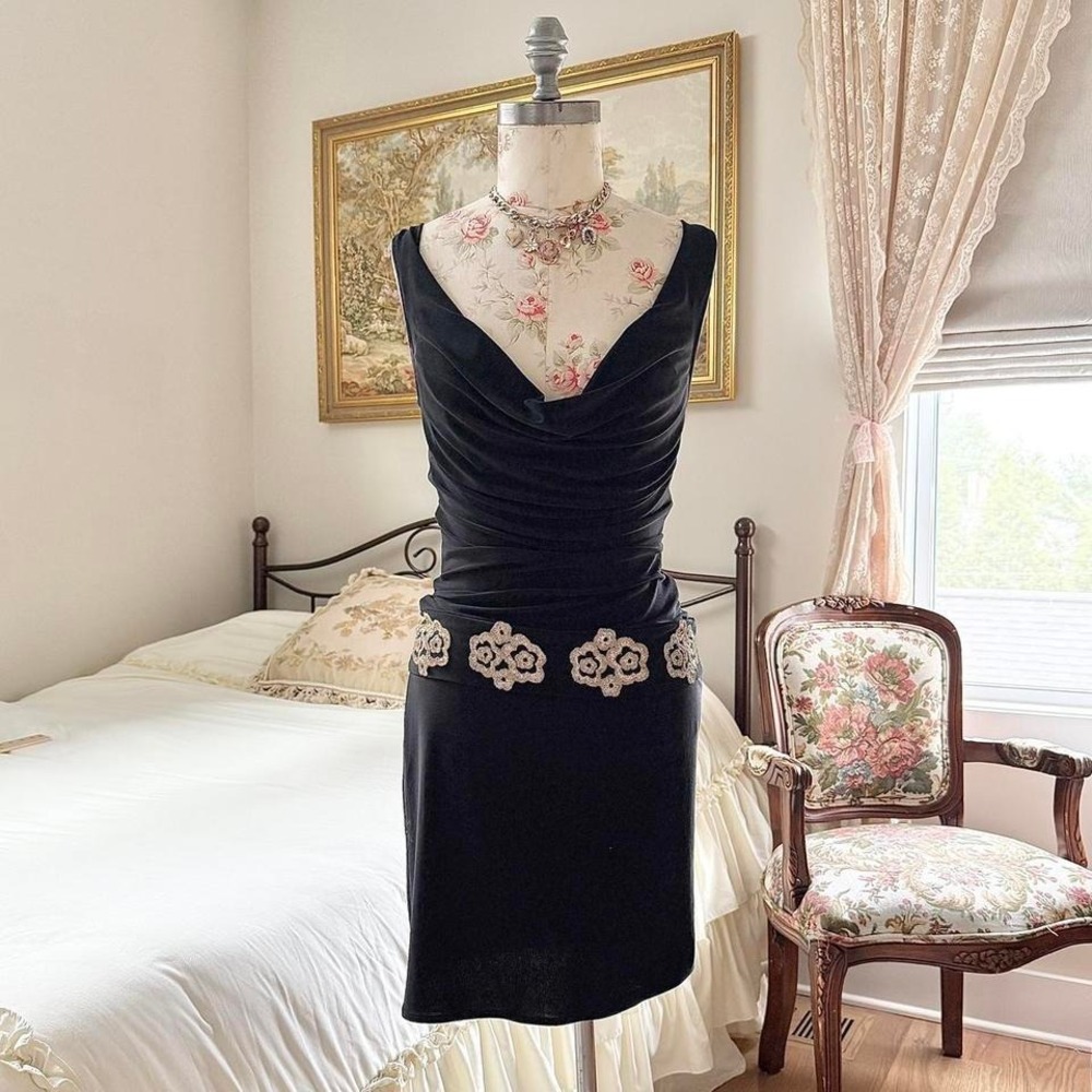 black‎ party mini dress  90s Euro Dress size 38 black ruched mini dress
